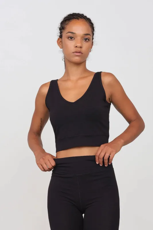Sports Top Black sold by Ivalo.com