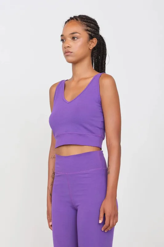 Sports Top Violet sold by Ivalo.com