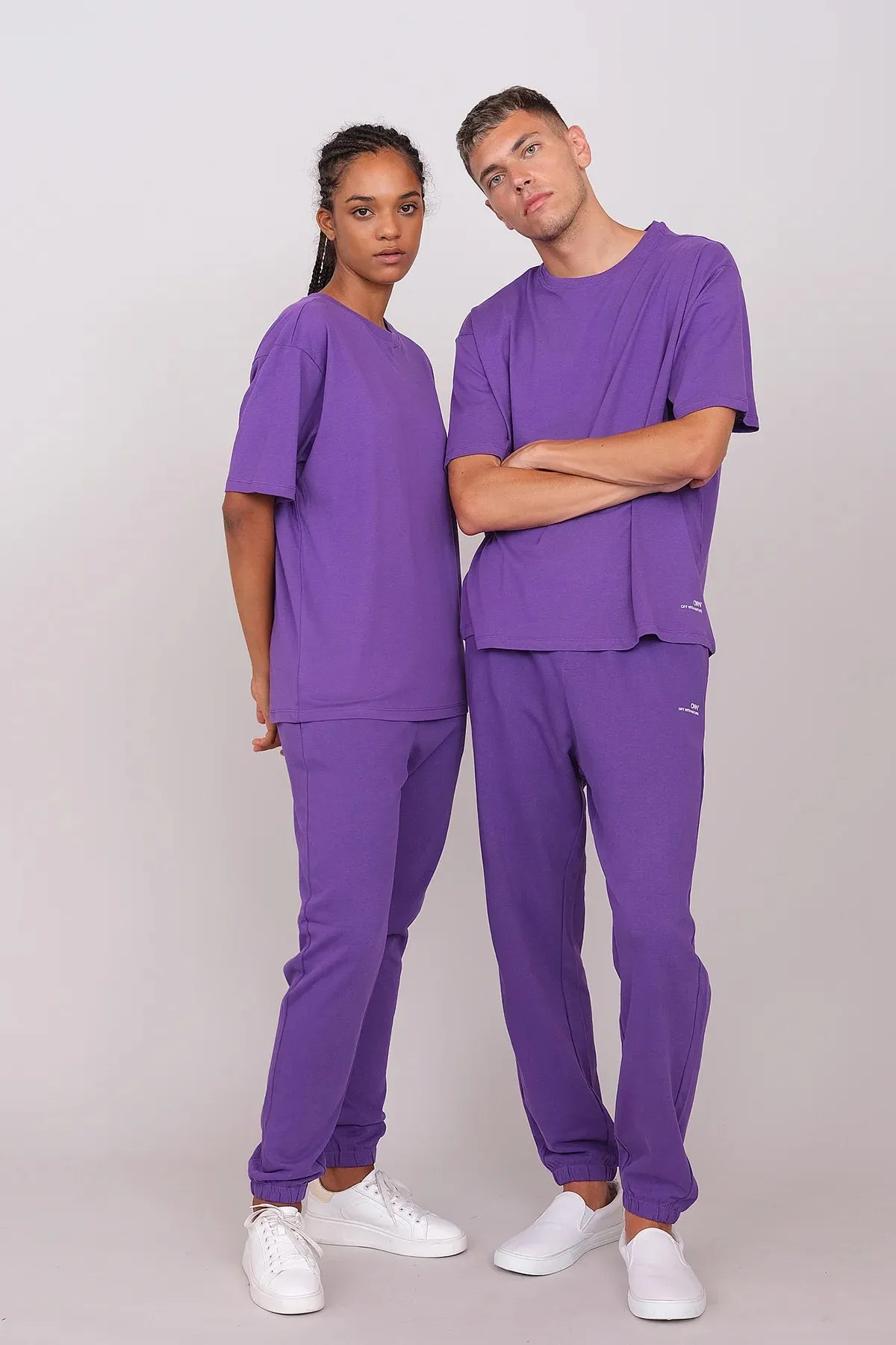 Unisex Oversize Crewneck T-Shirt Violet sold by Ivalo.com