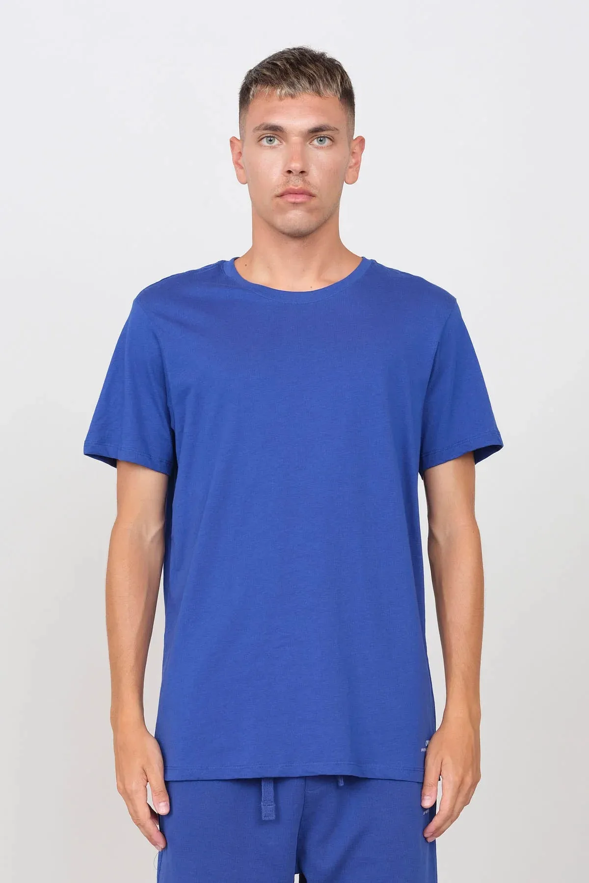 Men's Crewneck T-Shirt Royal Blue sold by Ivalo.com