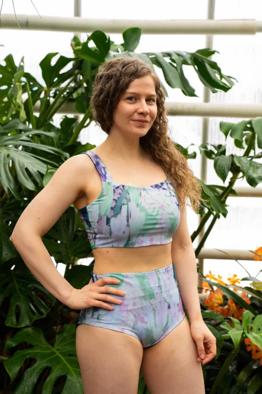 Sunny Top Dream Valley sold by Ivalo.com