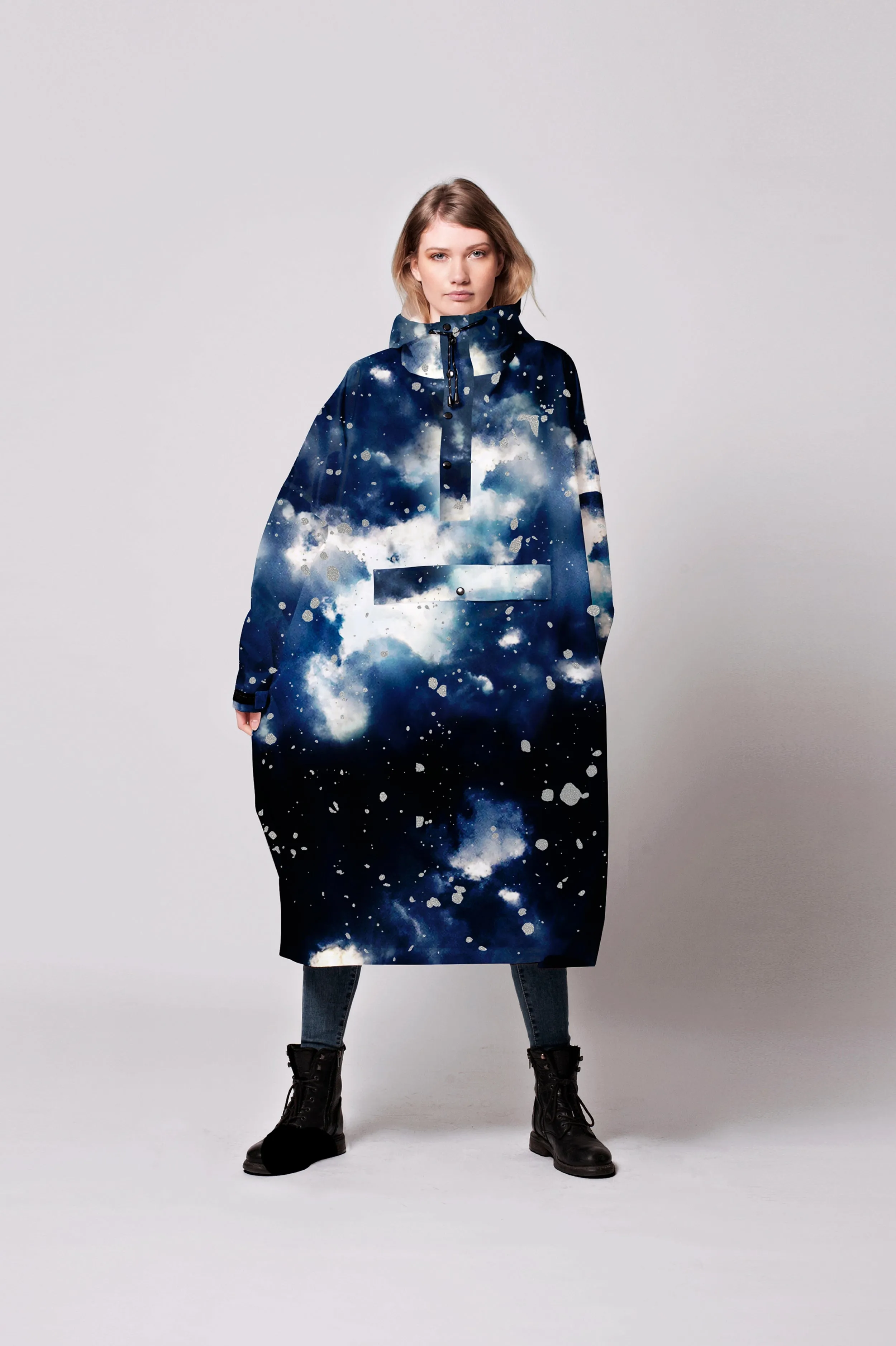 Starry Night Rain Poncho sold by Ivalo.com product image thumbnail 2