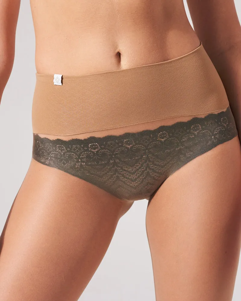 The Nude Tights 20 Denier Vivid Champagne sold by Ivalo.com product image thumbnail 3