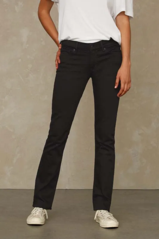 Emi Jeans Stay Black sold by Ivalo.com