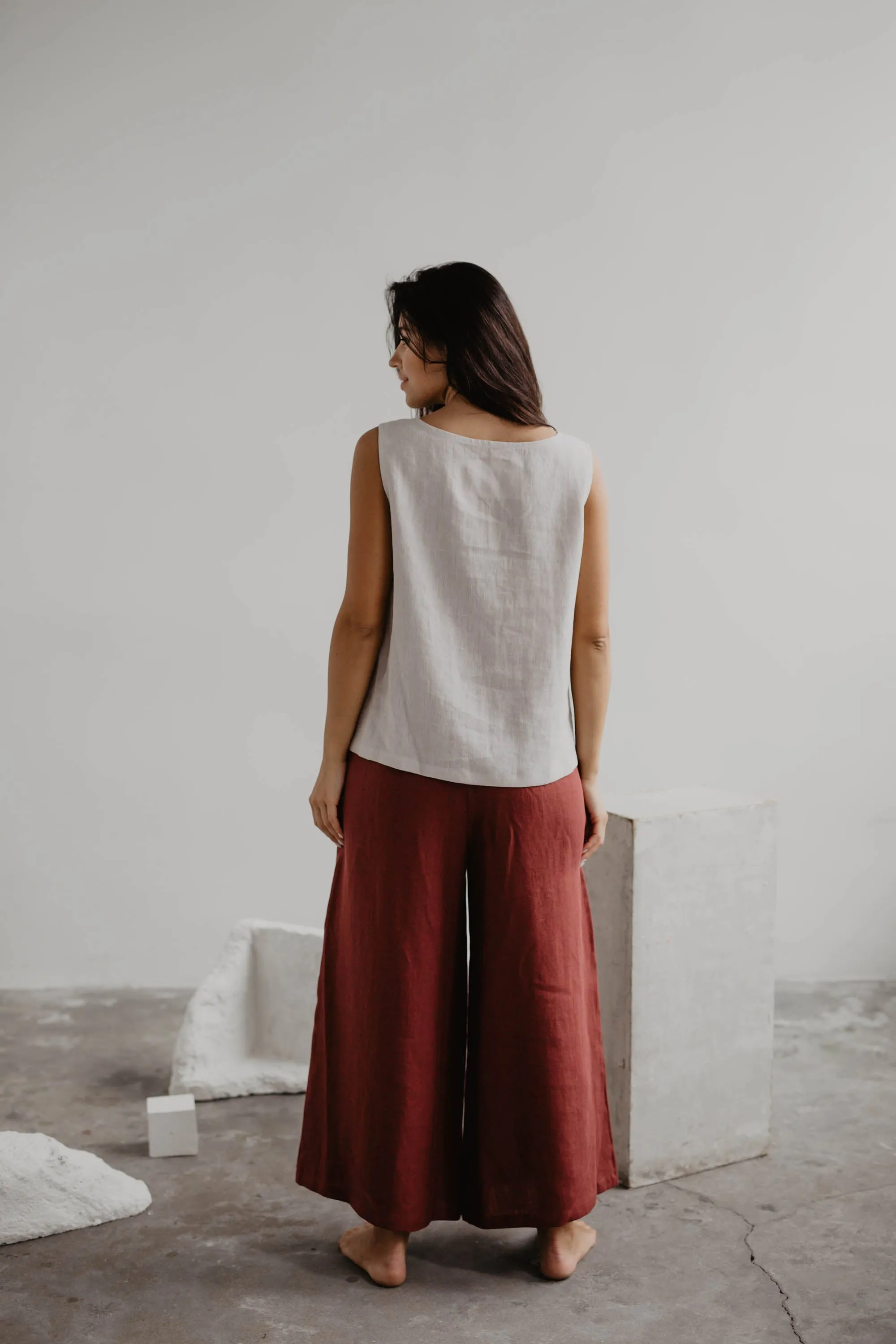 Isabella Wide Linen Pants sold by Ivalo.com product image thumbnail 5