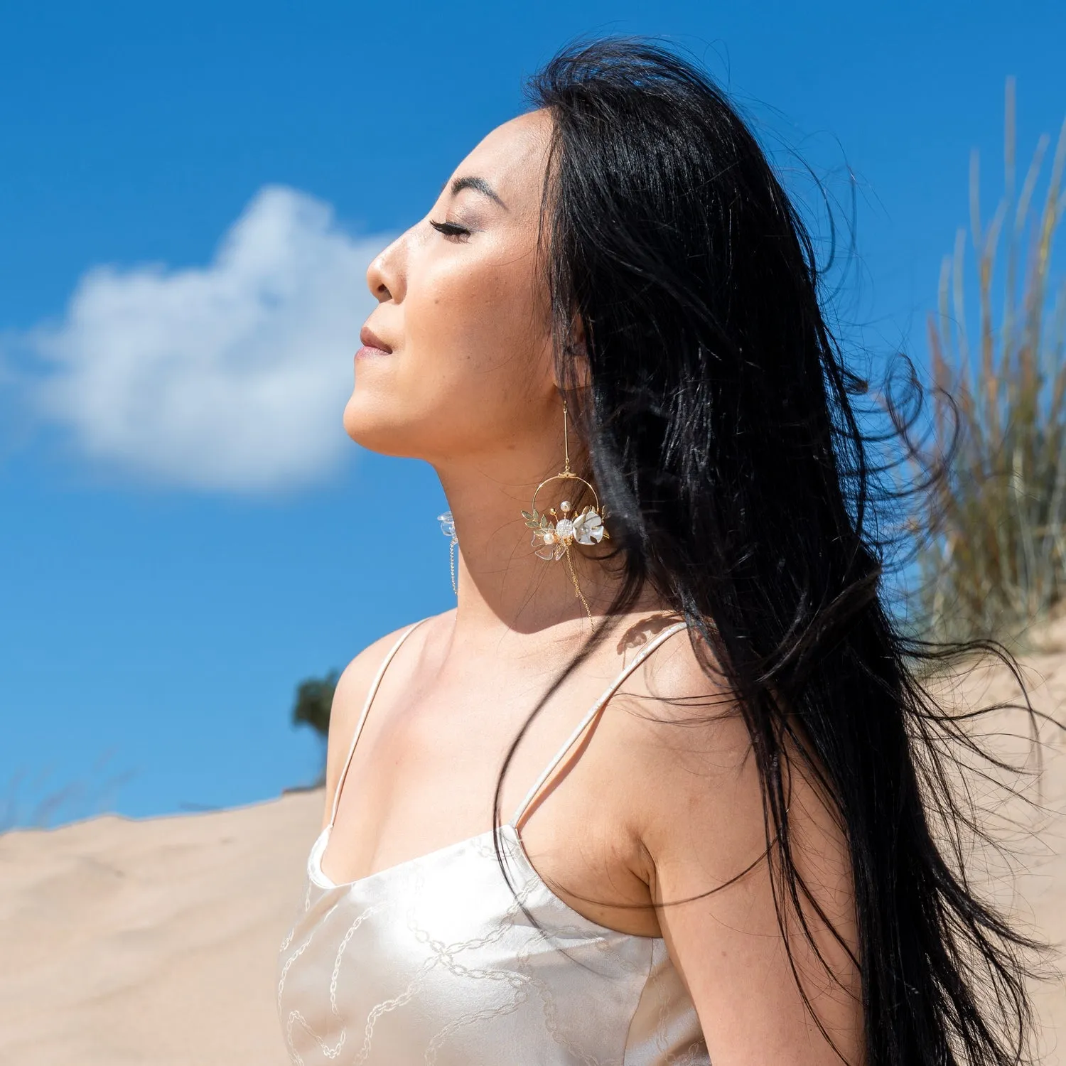 Floral Garland Drip Earrings sold by Ivalo.com product image thumbnail 2