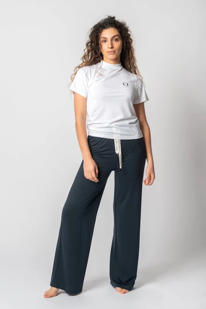 Round Neck Shirt White sold by Ivalo.com product image thumbnail 2