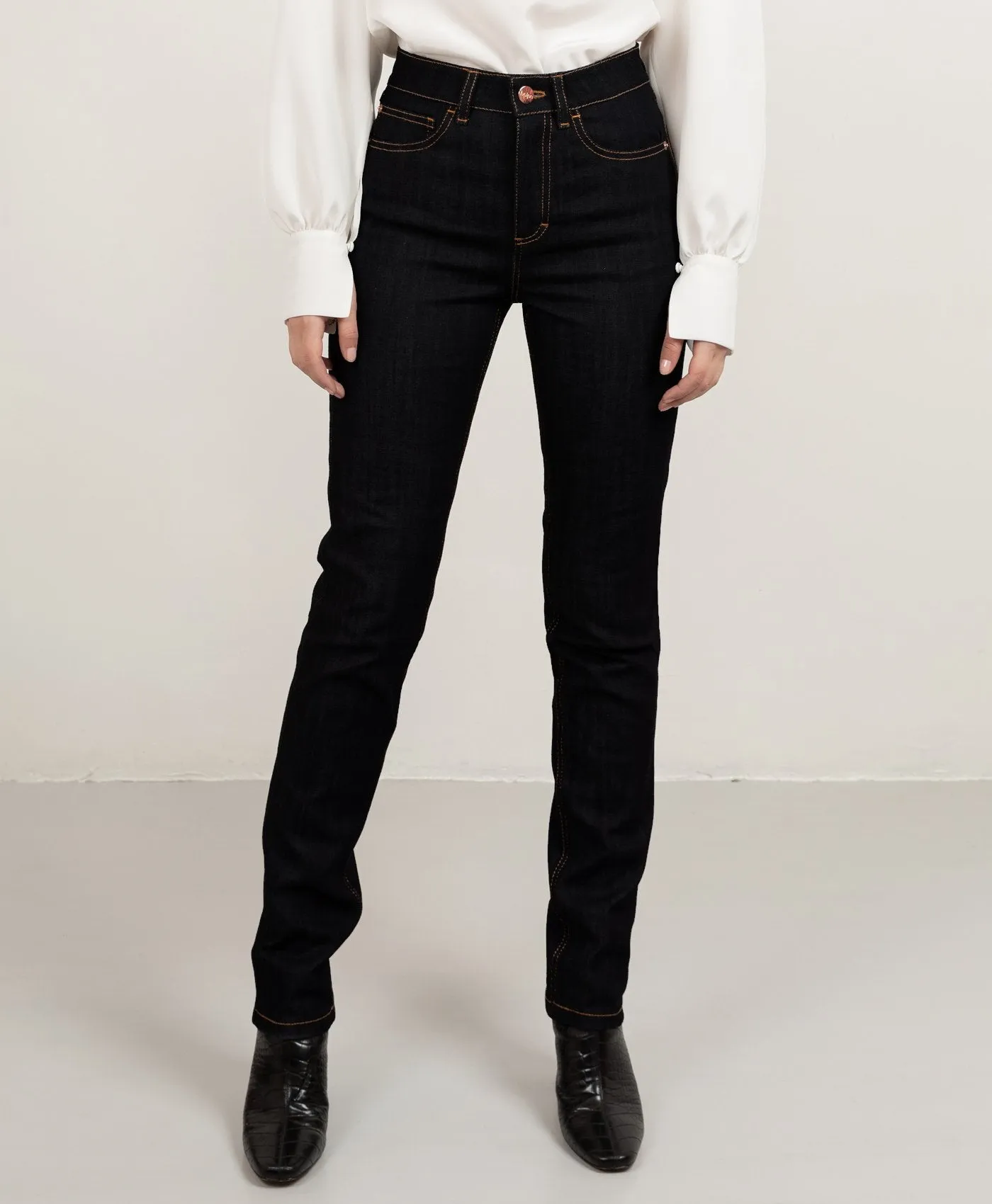 Long Denim Black & Tabacco Stitch sold by Ivalo.com