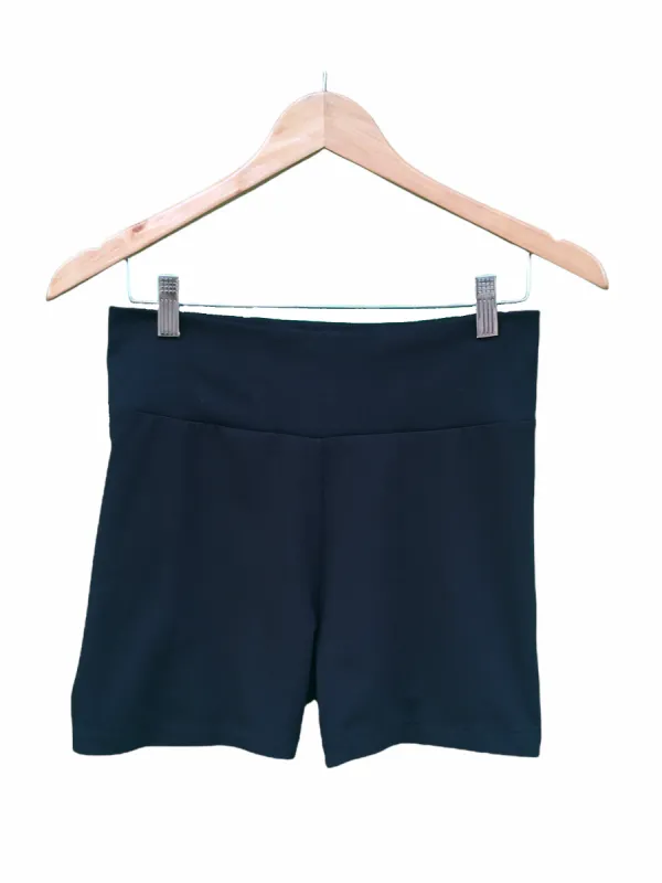 Yoga Leggings Short Black Organic Cotton sold by Ivalo.com