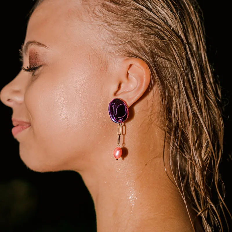 Swan Earrings With Pearl Pink sold by Ivalo.com