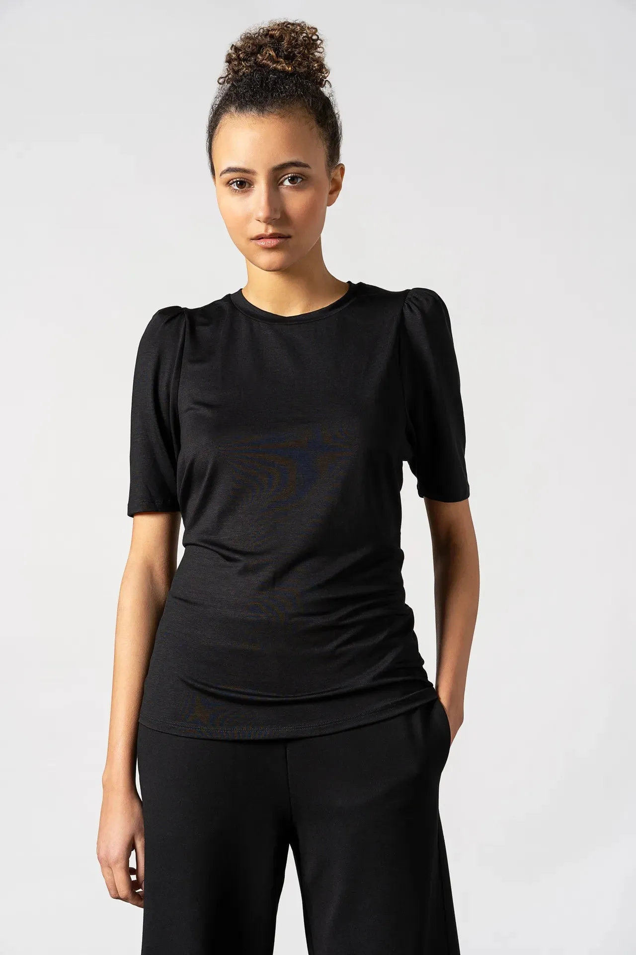 Tu Puff Sleeve Top Black sold by Ivalo.com product image thumbnail 2