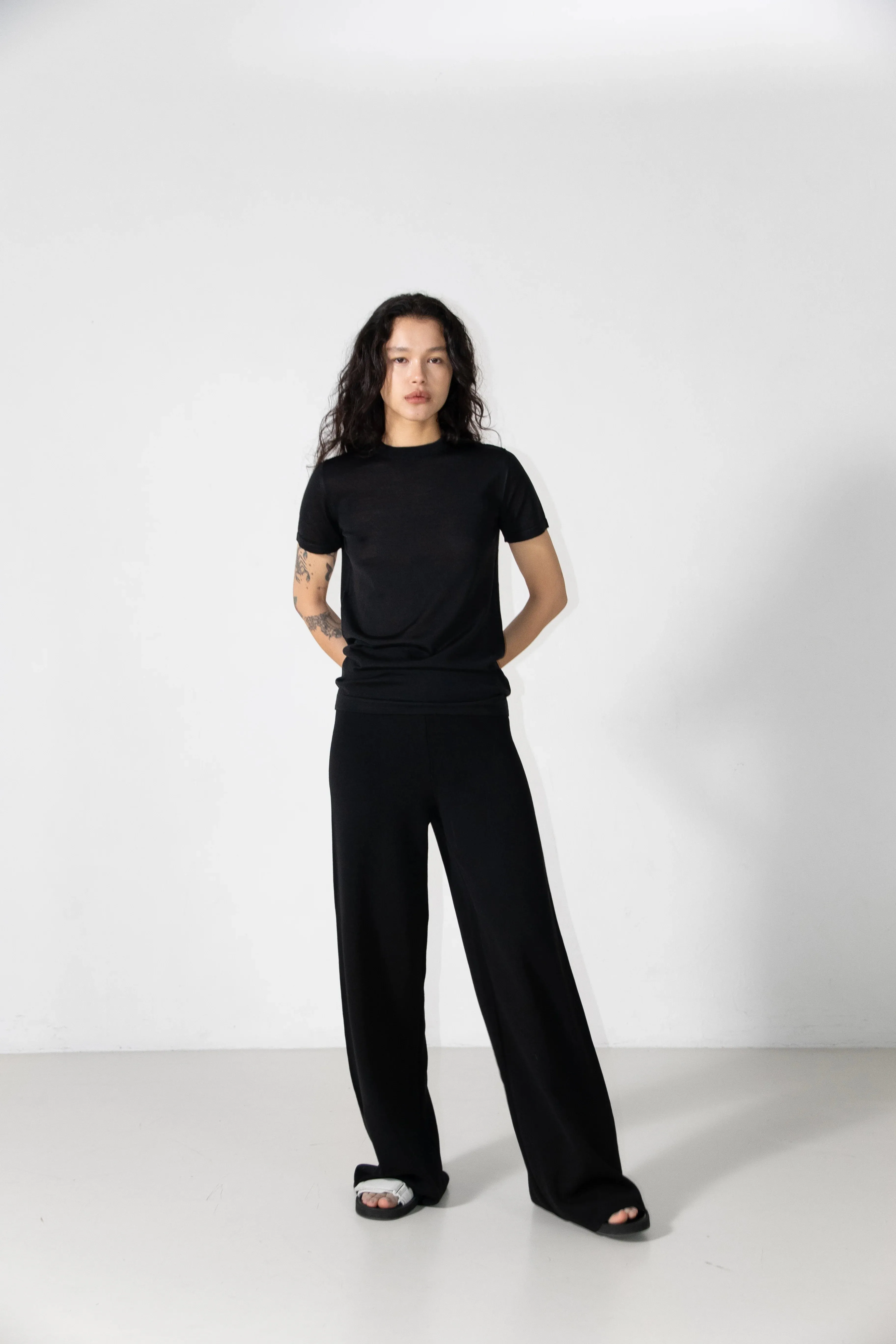 Rhea Merino T-Shirt Black sold by Ivalo.com product image thumbnail 2