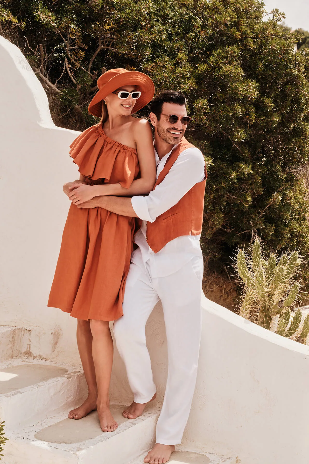 Classic Linen Vest sold by Ivalo.com product image thumbnail 3