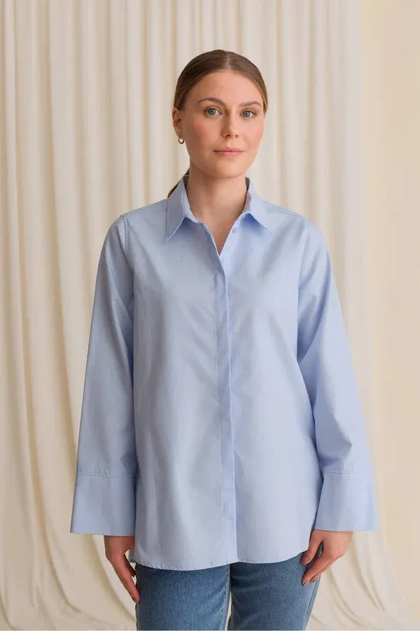 Karolina Cotton Shirt Light Blue sold by Ivalo.com