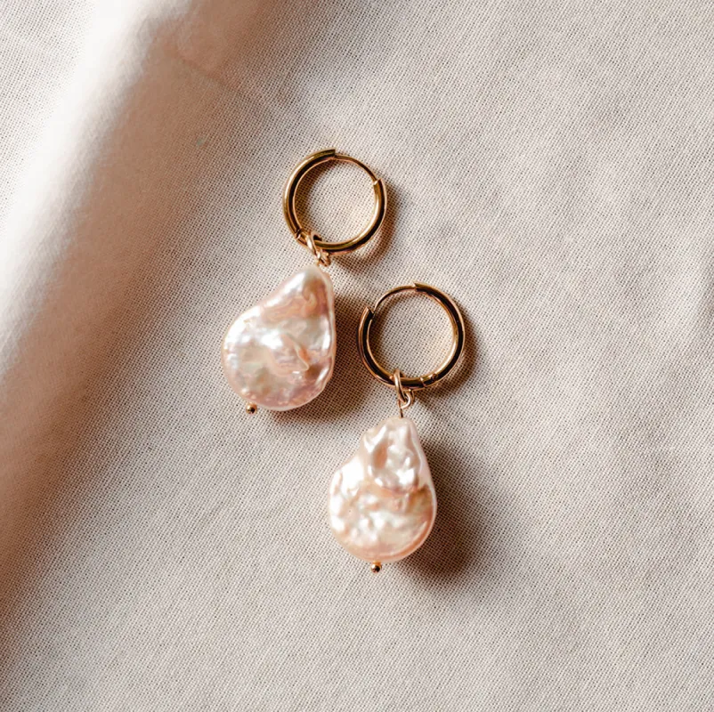 Coin Pearl Golden Earrings sold by Ivalo.com
