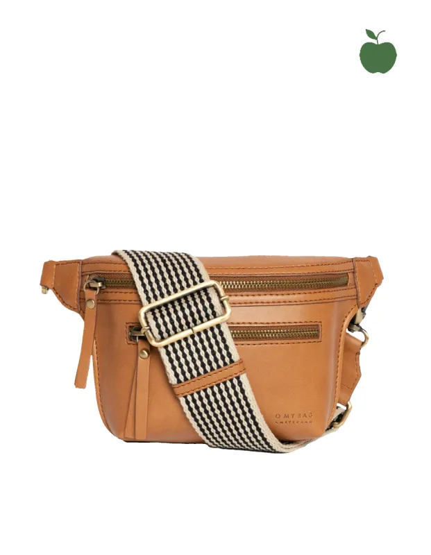 Beck's Bum Bag Apple Leather Cognac sold by Ivalo.com
