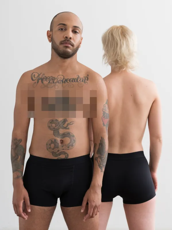 Trunk Black sold by Ivalo.com