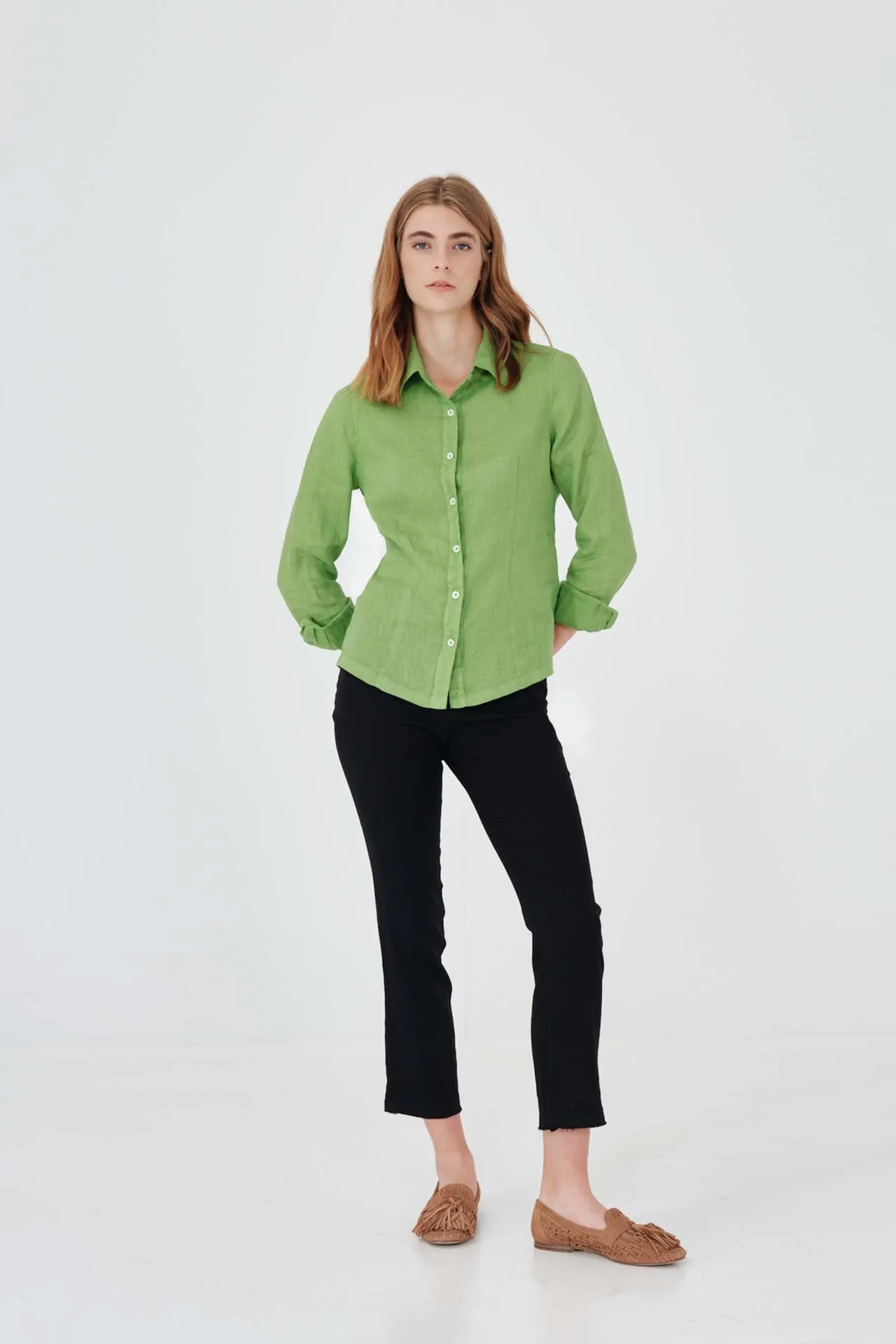 Linen Long Sleeved Shirt With Darts sold by Ivalo.com product image thumbnail 2