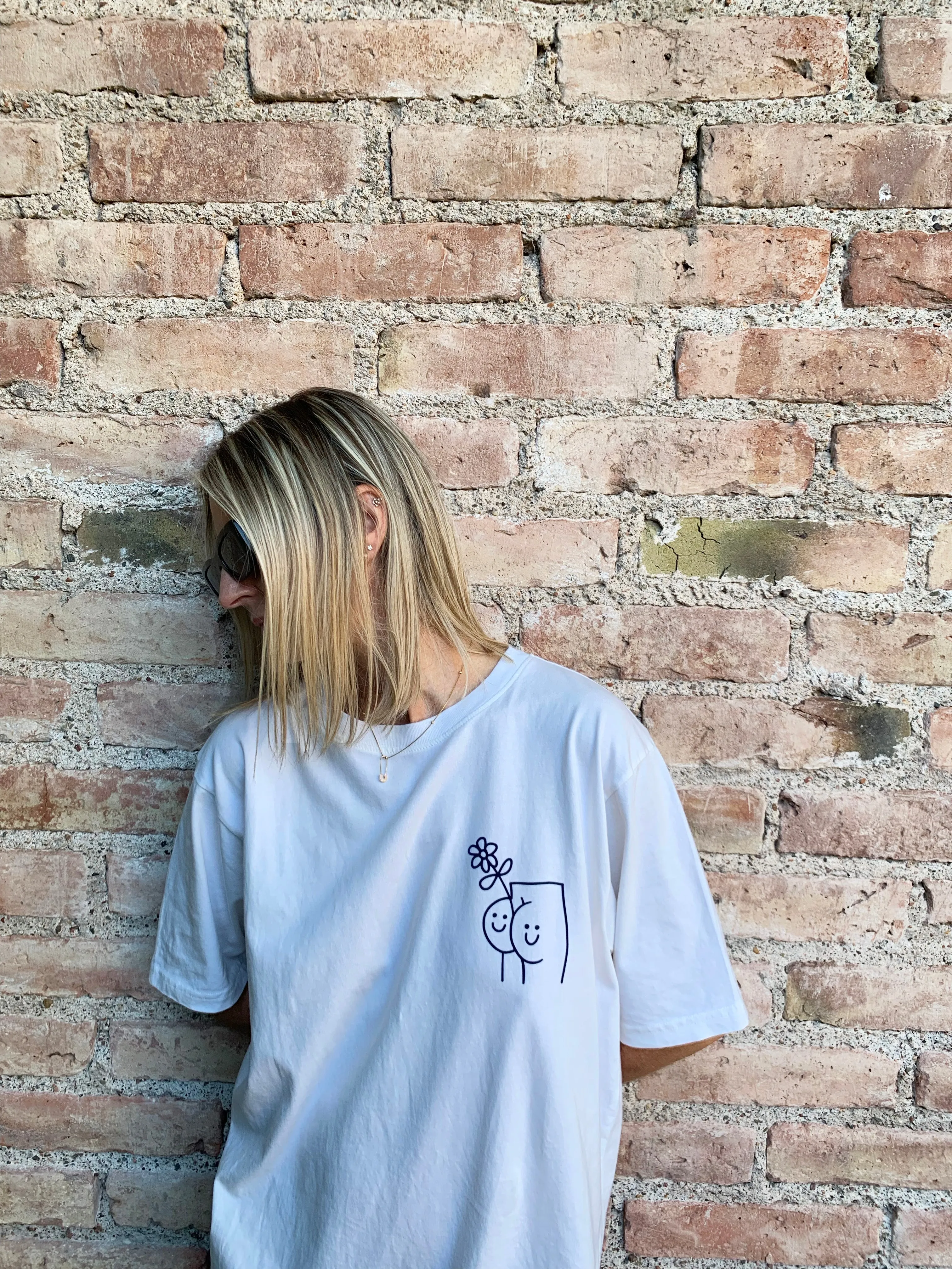 Florero T-Shirt White sold by Ivalo.com product image thumbnail 2