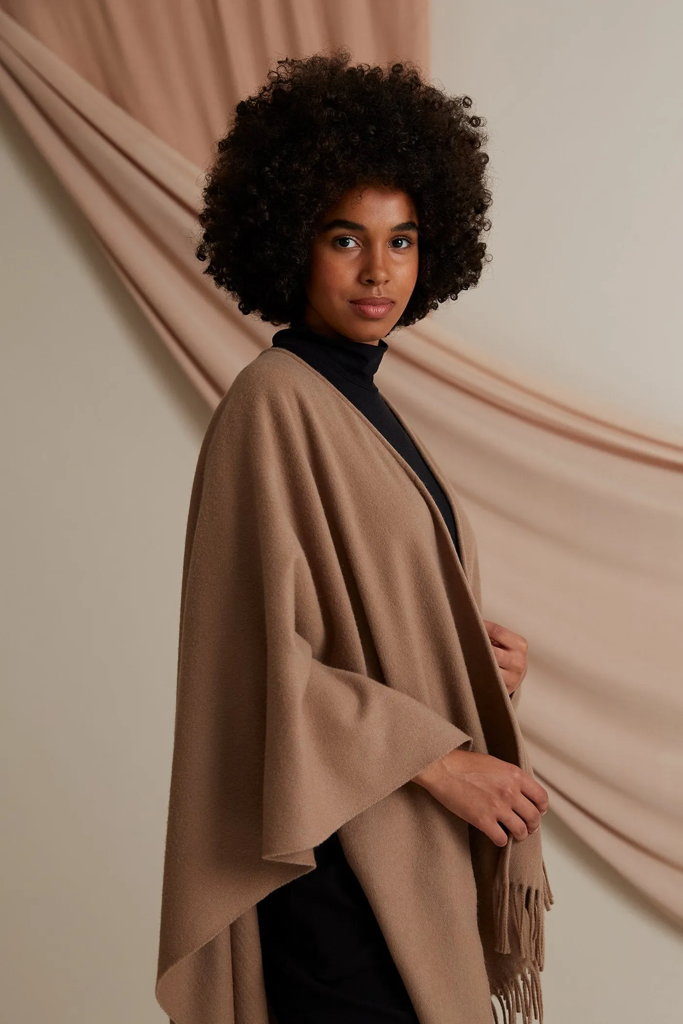 Clarissa Fringed Wool Cashmere Poncho Chestnut sold by Ivalo.com product image thumbnail 2