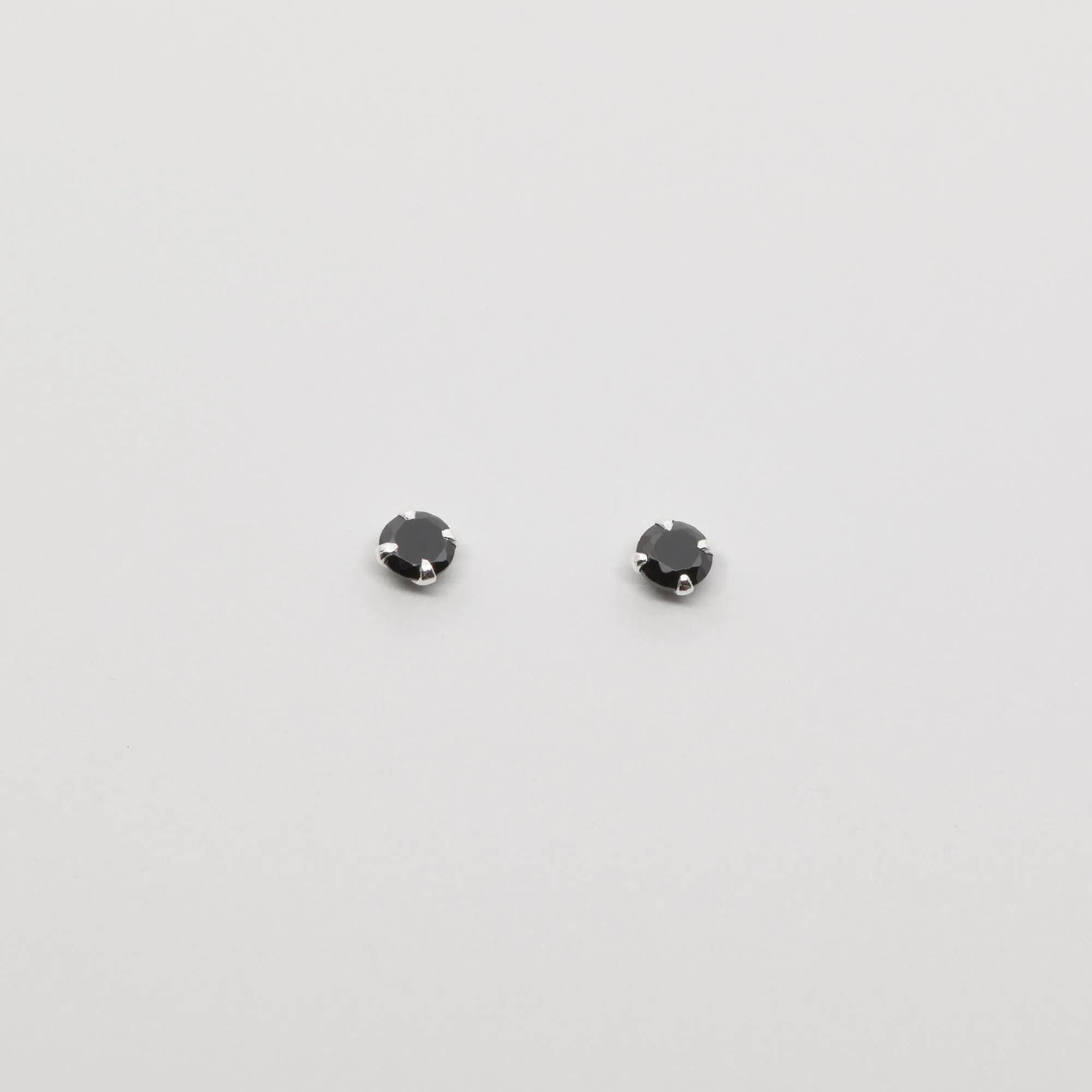 Black Stud Earrings sold by Ivalo.com