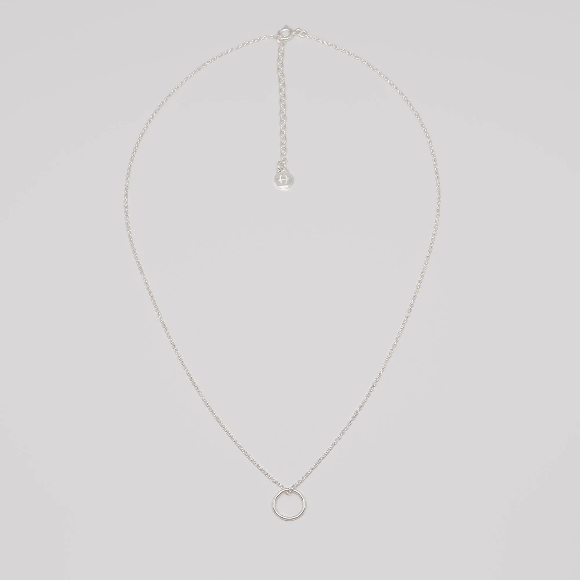 Medium Circle Necklace sold by Ivalo.com product image thumbnail 3