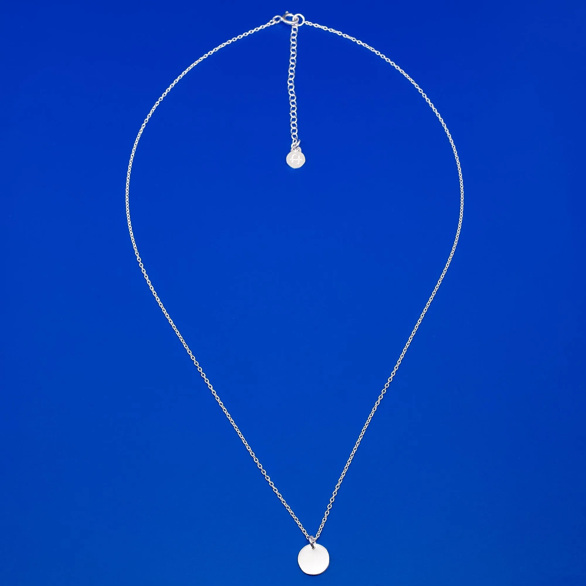Shiny Disc Necklace sold by Ivalo.com product image thumbnail 5