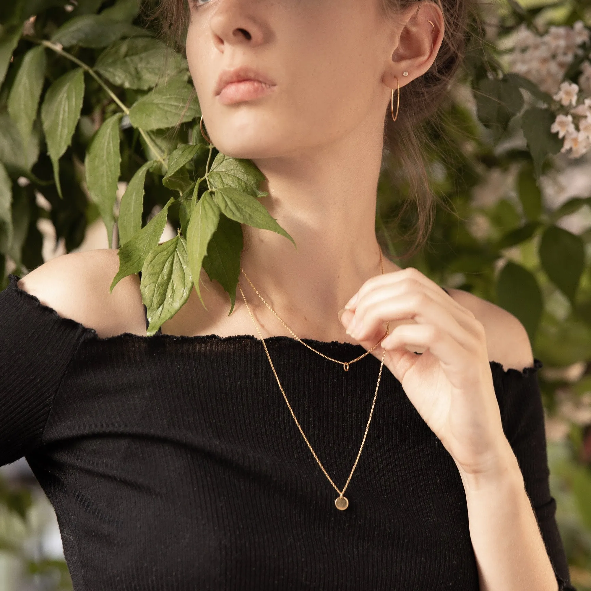 Shiny Disc Necklace sold by Ivalo.com product image thumbnail 3