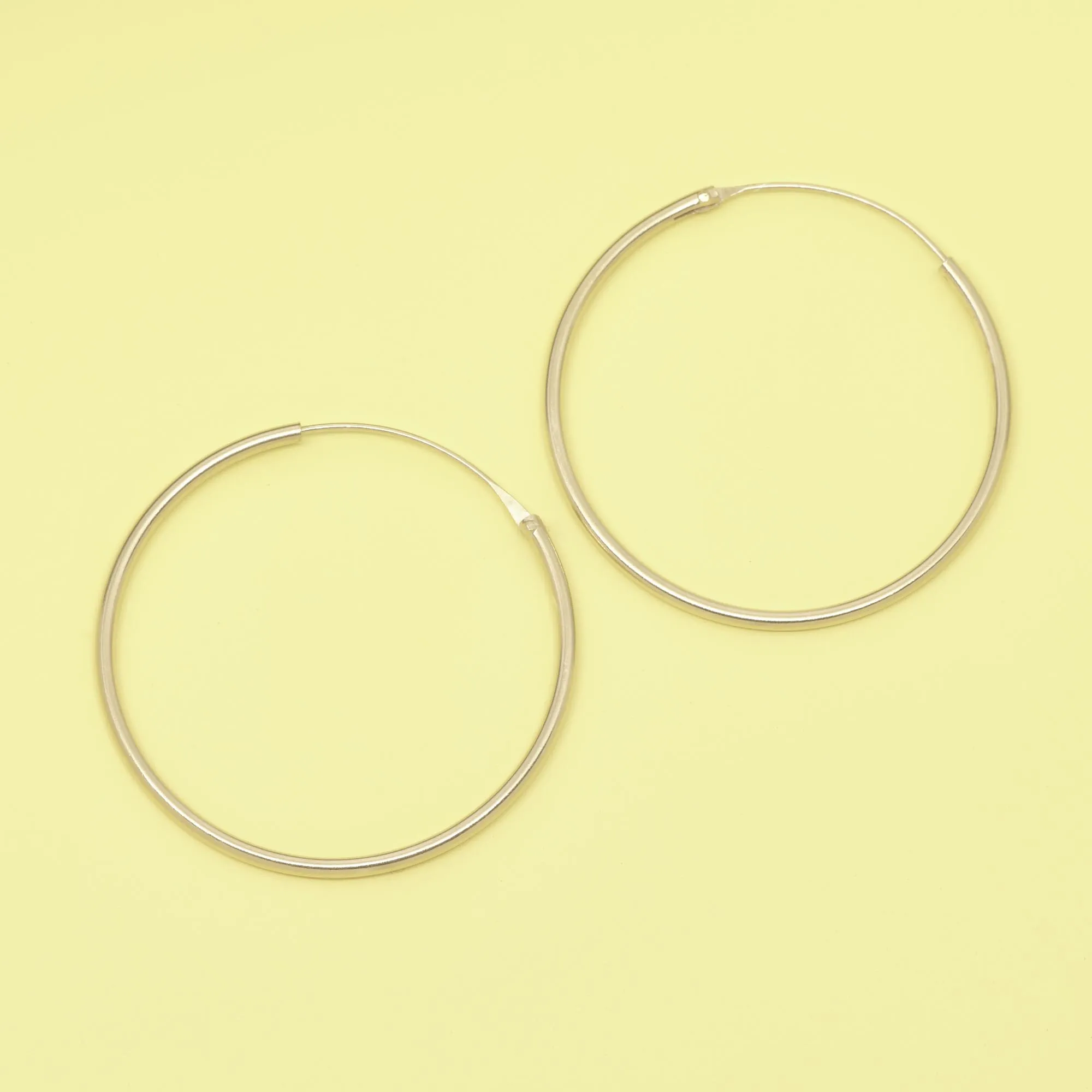 Simple Hoops sold by Ivalo.com product image thumbnail 3