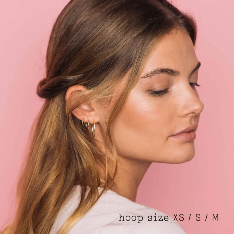 Simple Hoops sold by Ivalo.com