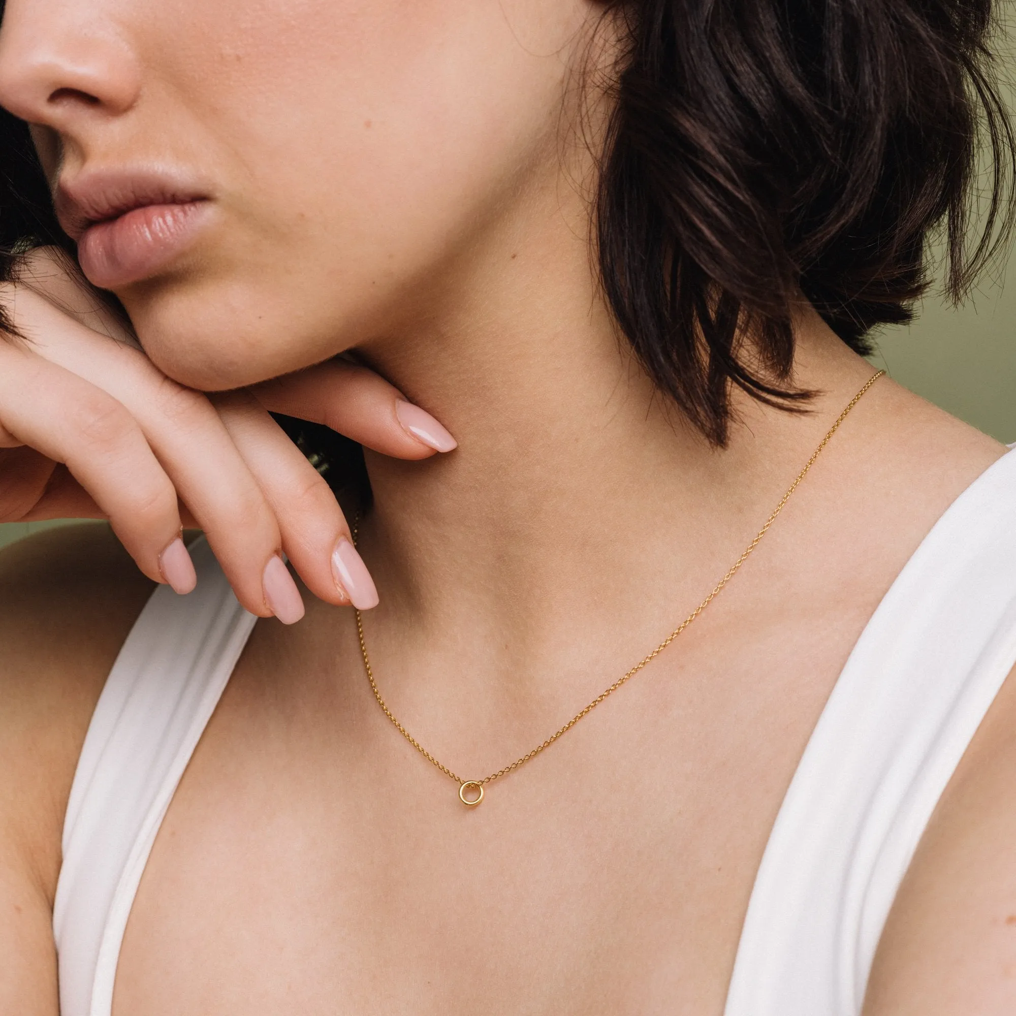 Small Circle Necklace sold by Ivalo.com product image thumbnail 2