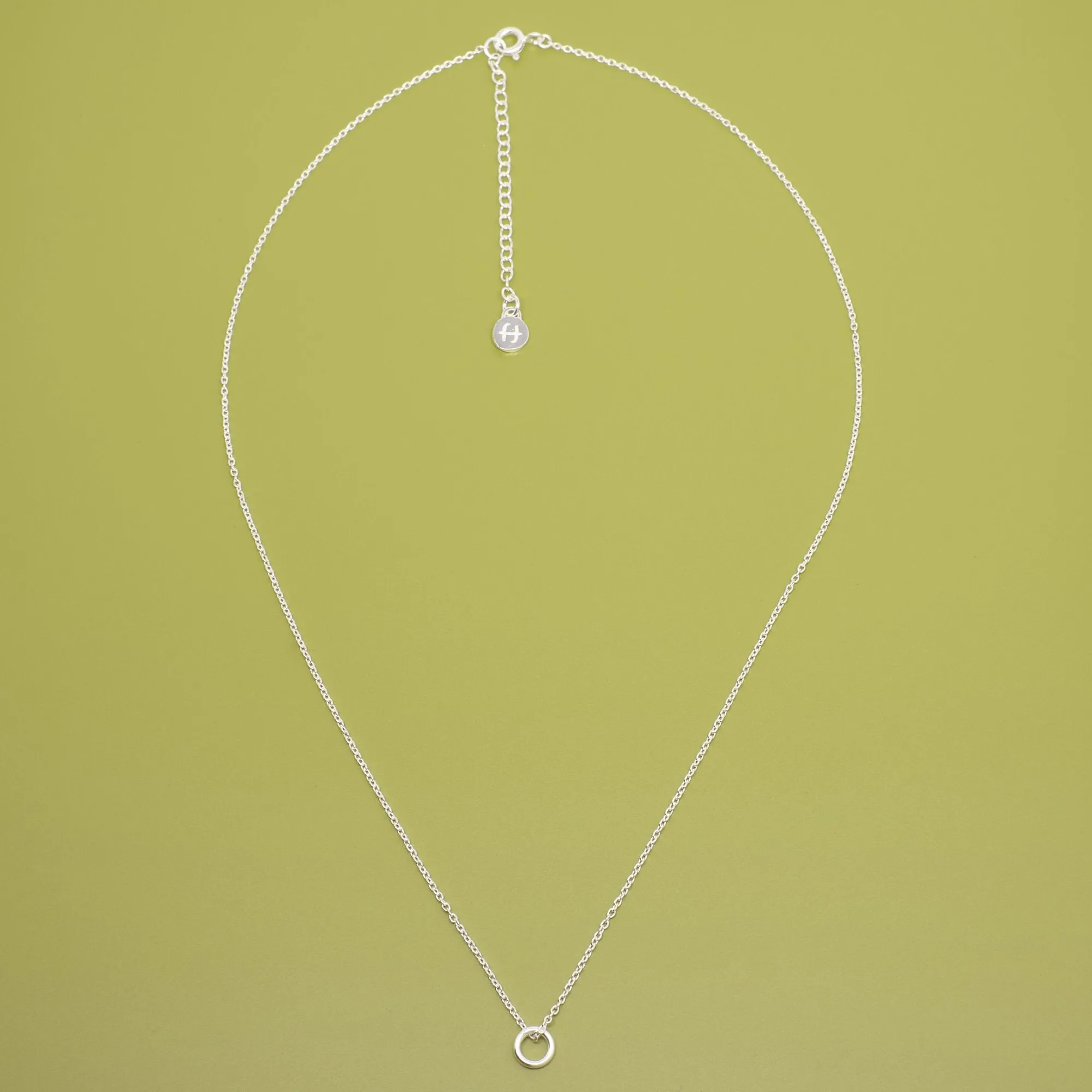 Small Circle Necklace sold by Ivalo.com product image thumbnail 3