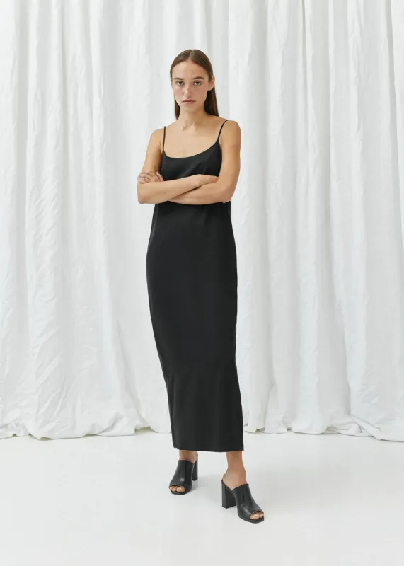 Leeni Dress Black sold by Ivalo.com