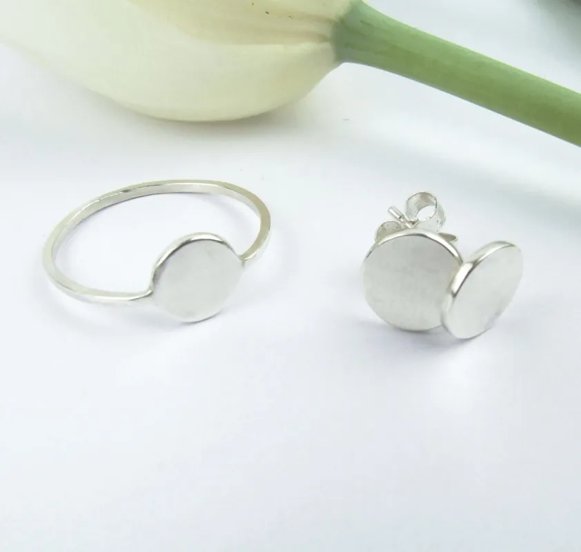 MOON Set sold by Ivalo.com