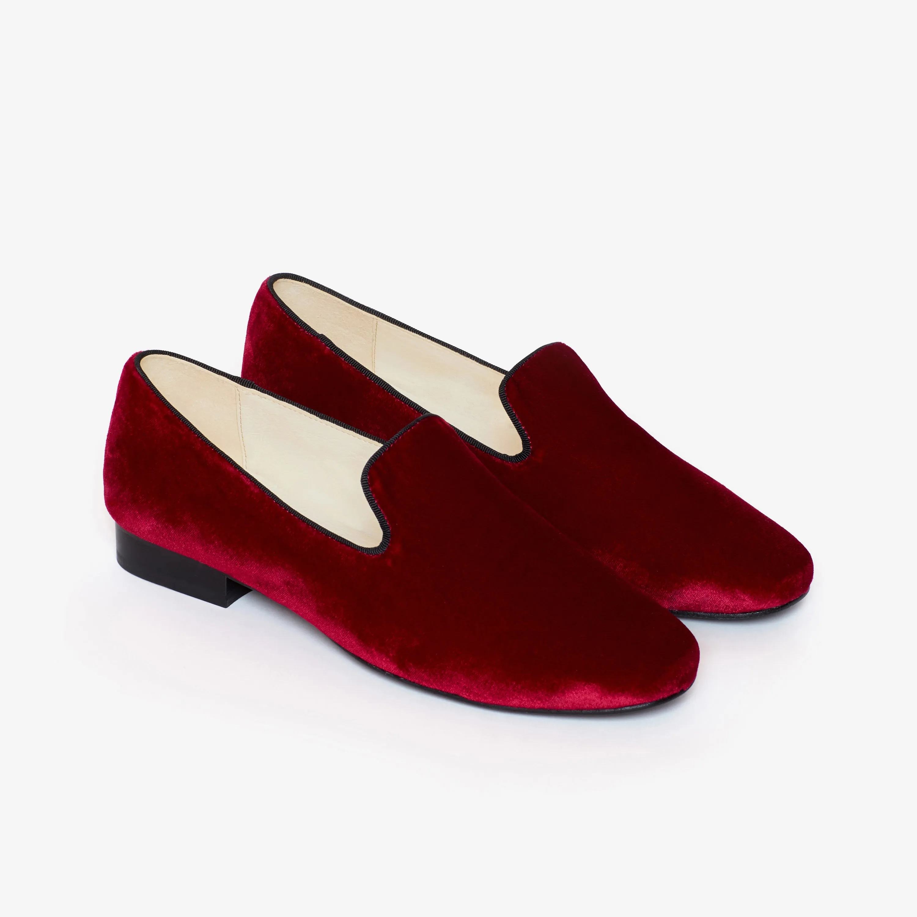 Thomas Velvet Slipper Bordeaux sold by Ivalo.com