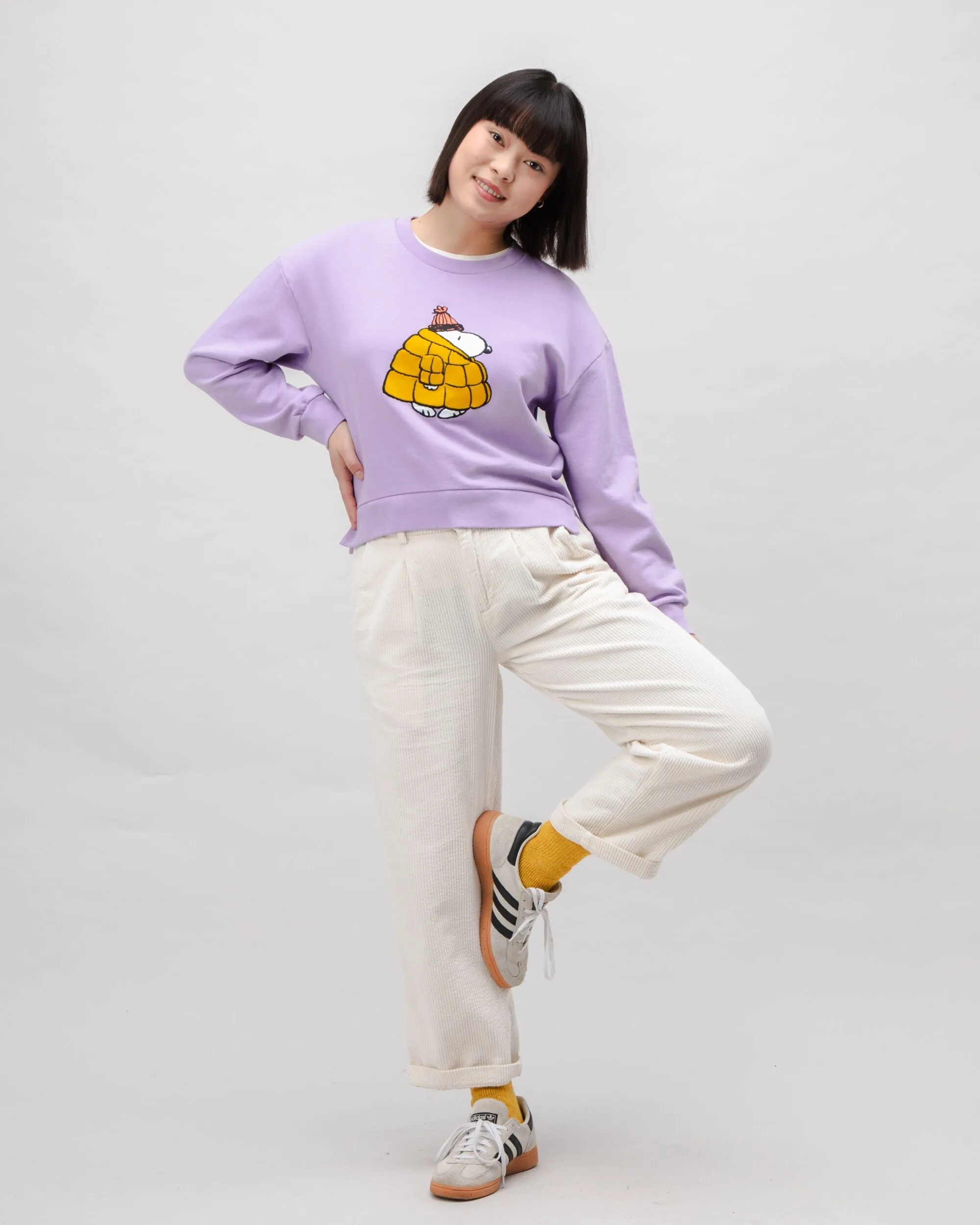 Peanuts Snow Rounded Cotton Sweatshirt Lavander sold by Ivalo.com product image thumbnail 3