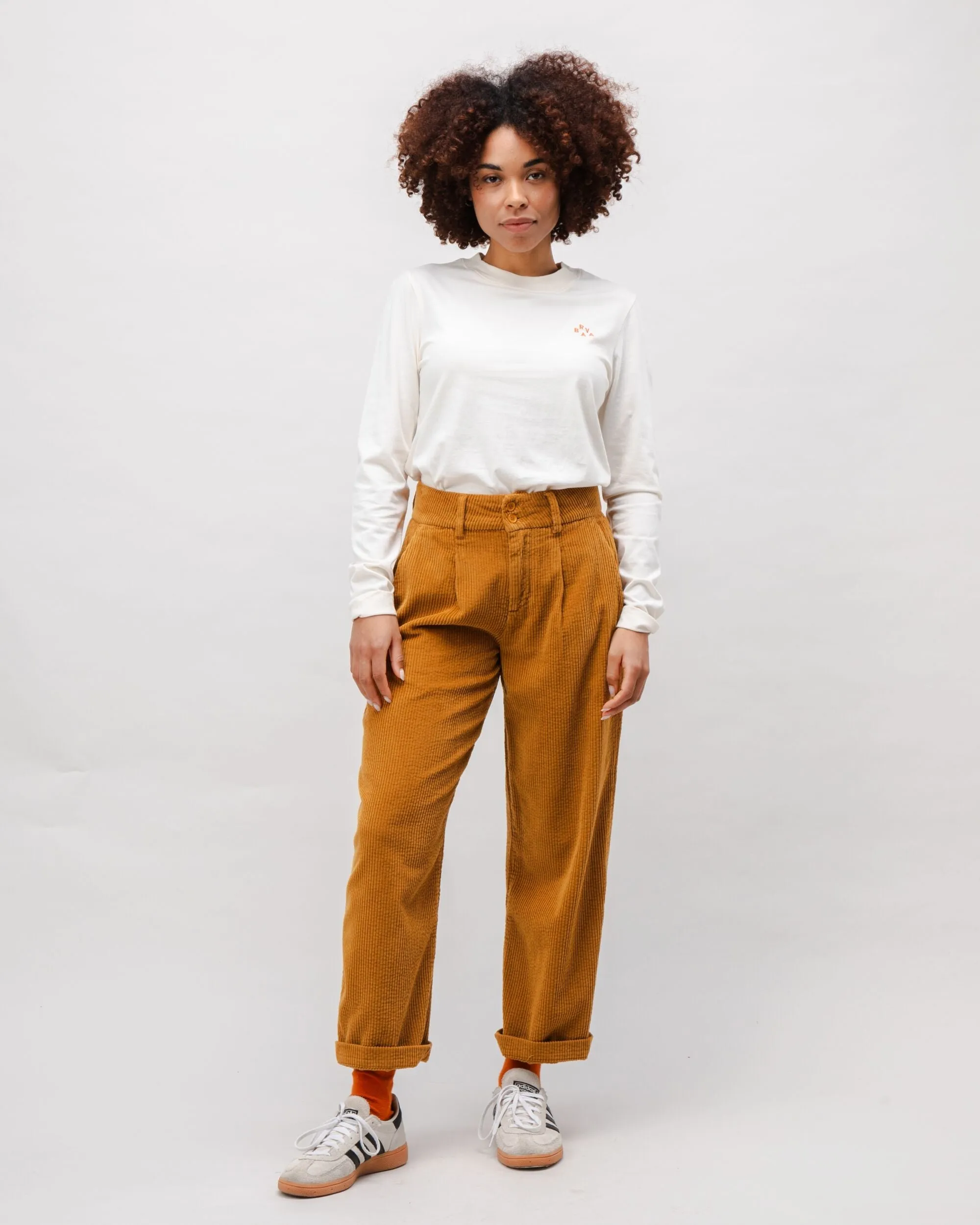 Corduroy Pleated Pants Camel sold by Ivalo.com