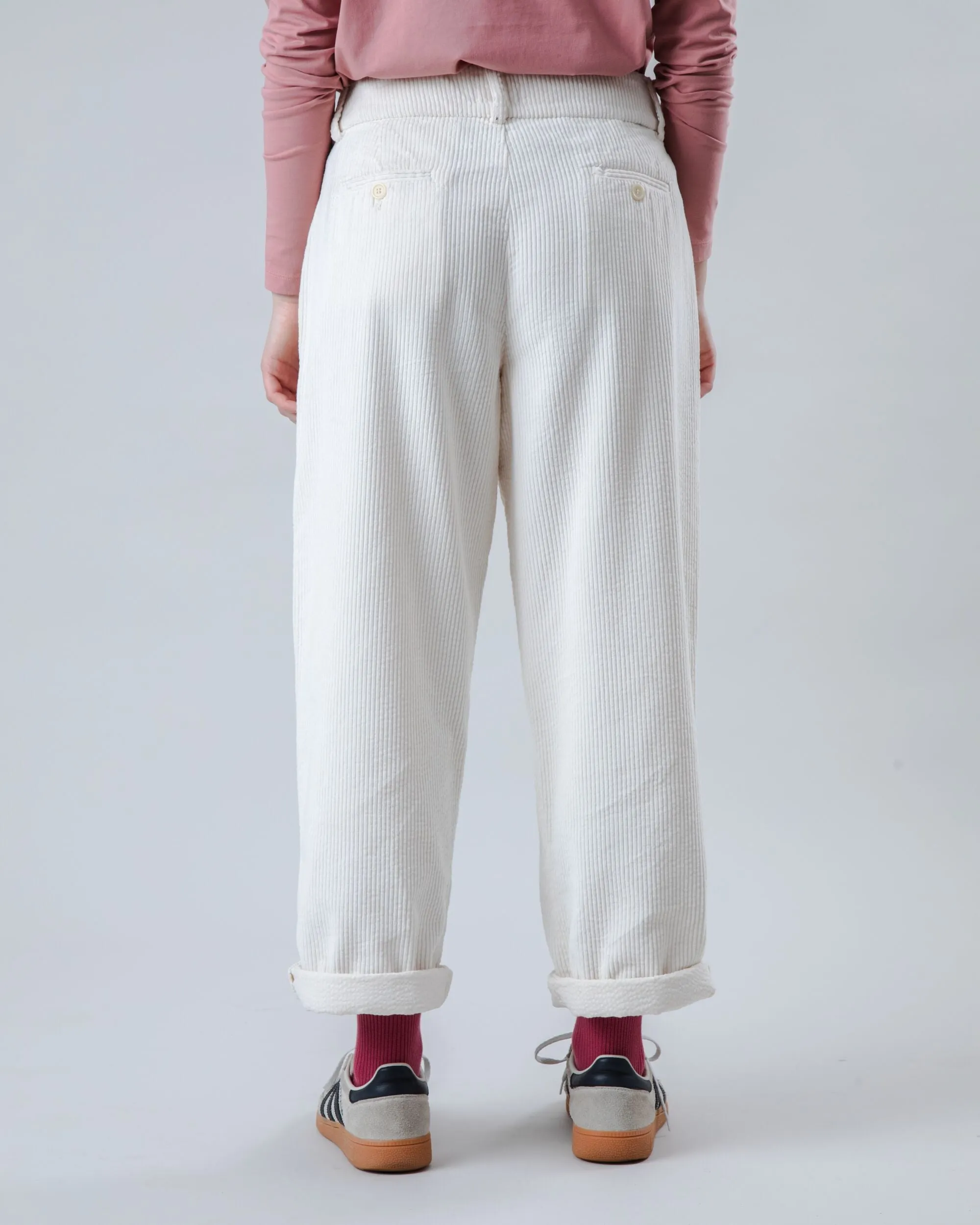 Corduroy Pleated Pants Ecru sold by Ivalo.com product image thumbnail 4