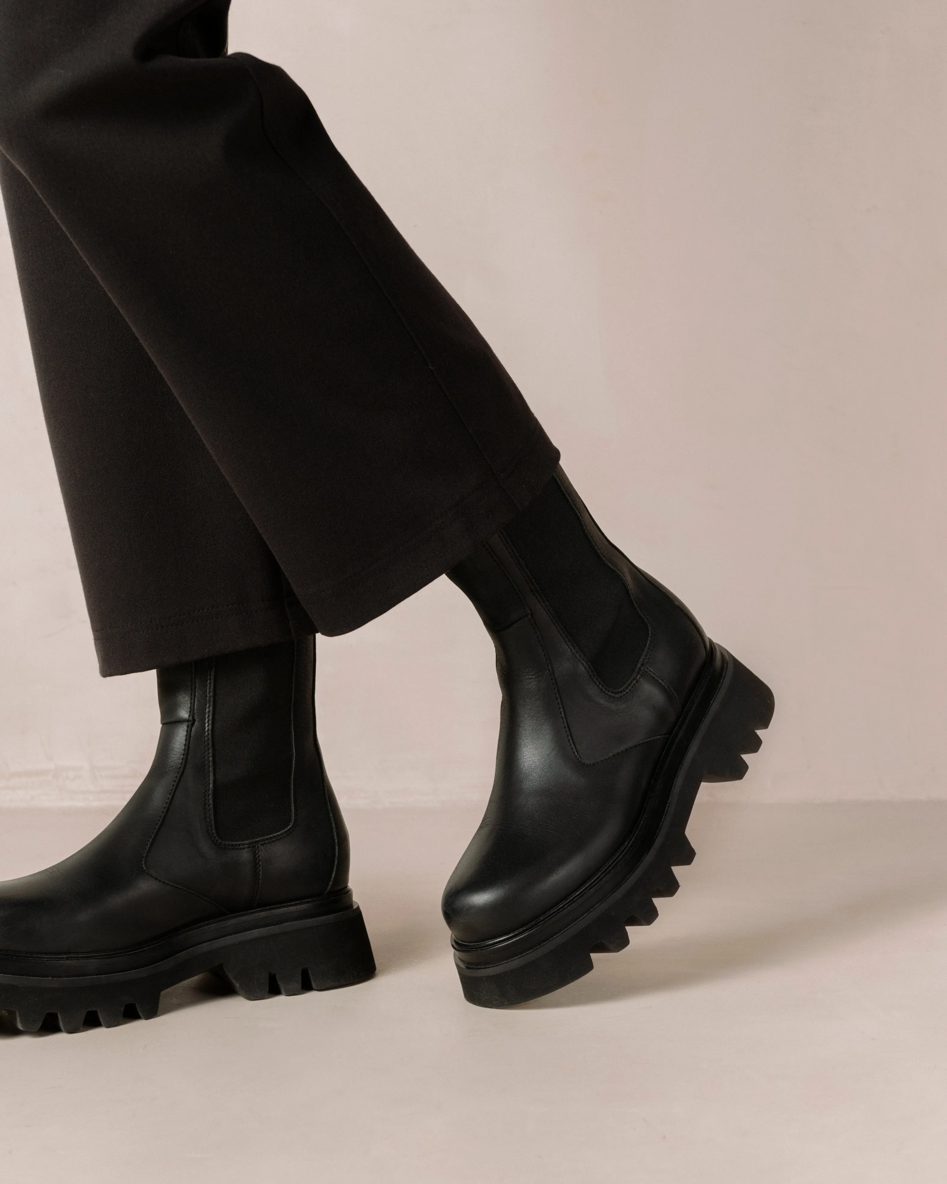 All Rounder Black Boots sold by Ivalo.com
