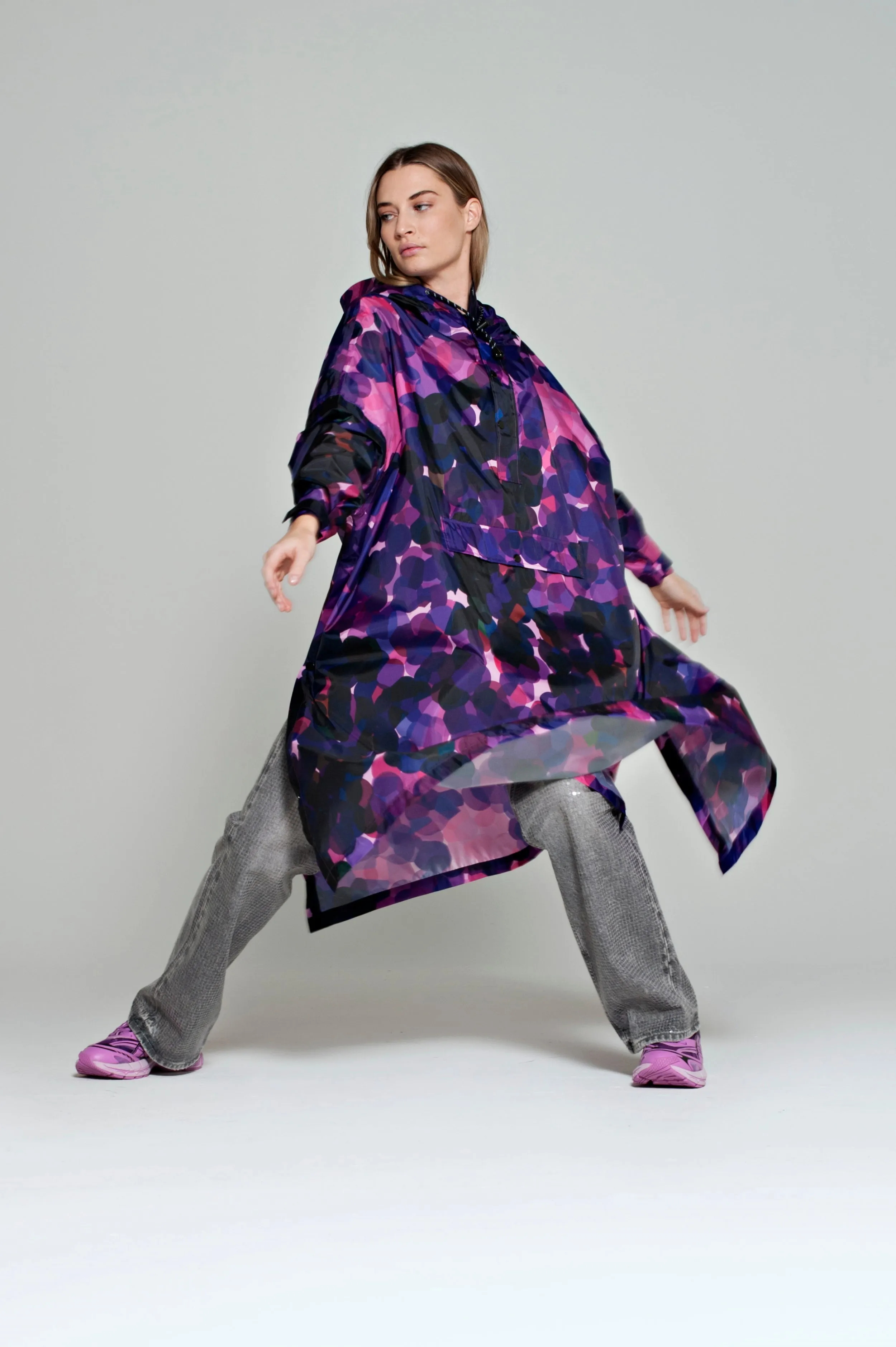 City Lights Rain Poncho sold by Ivalo.com product image thumbnail 3