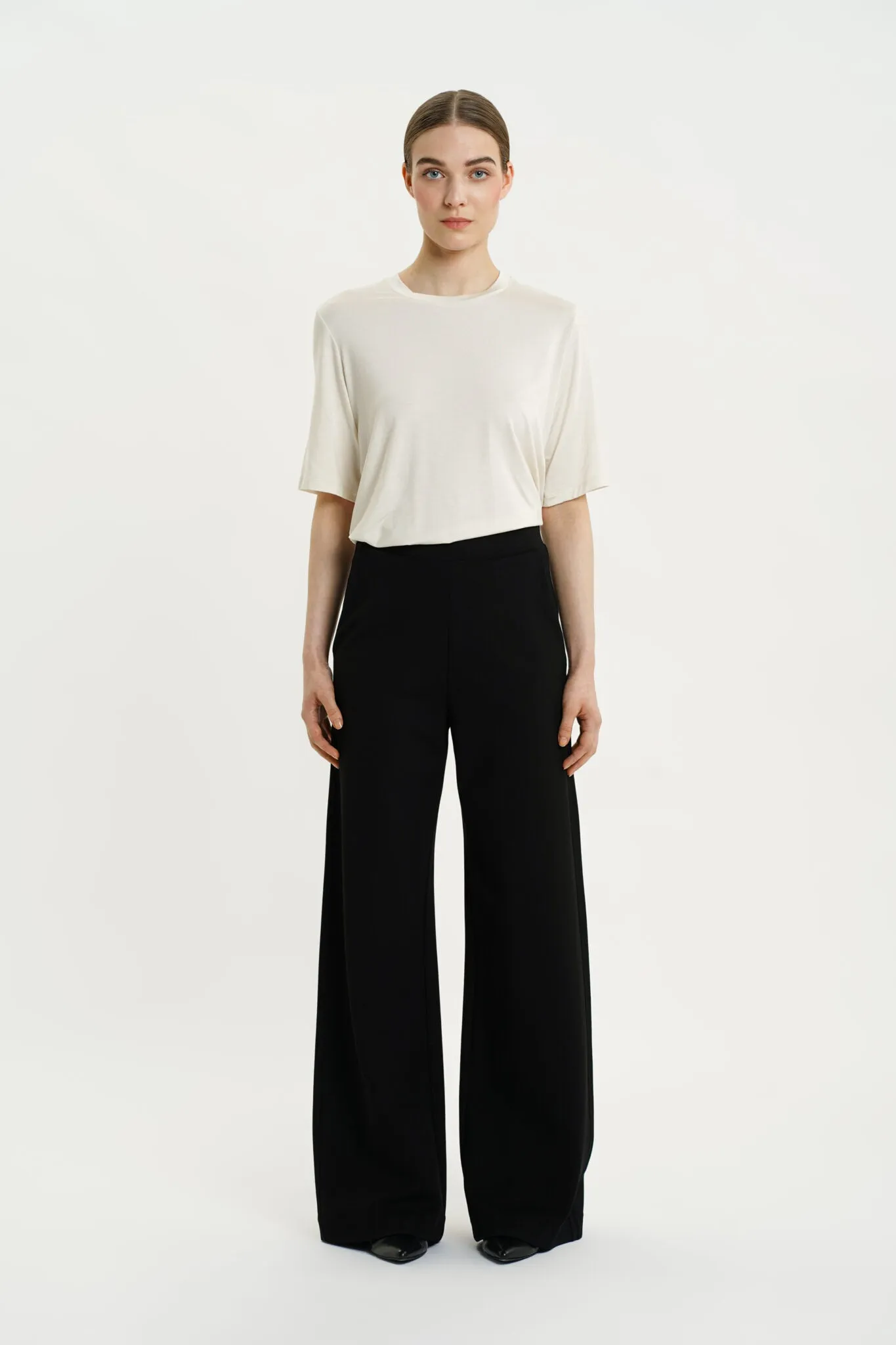 Leia Wide Pants Black sold by Ivalo.com product image thumbnail 3