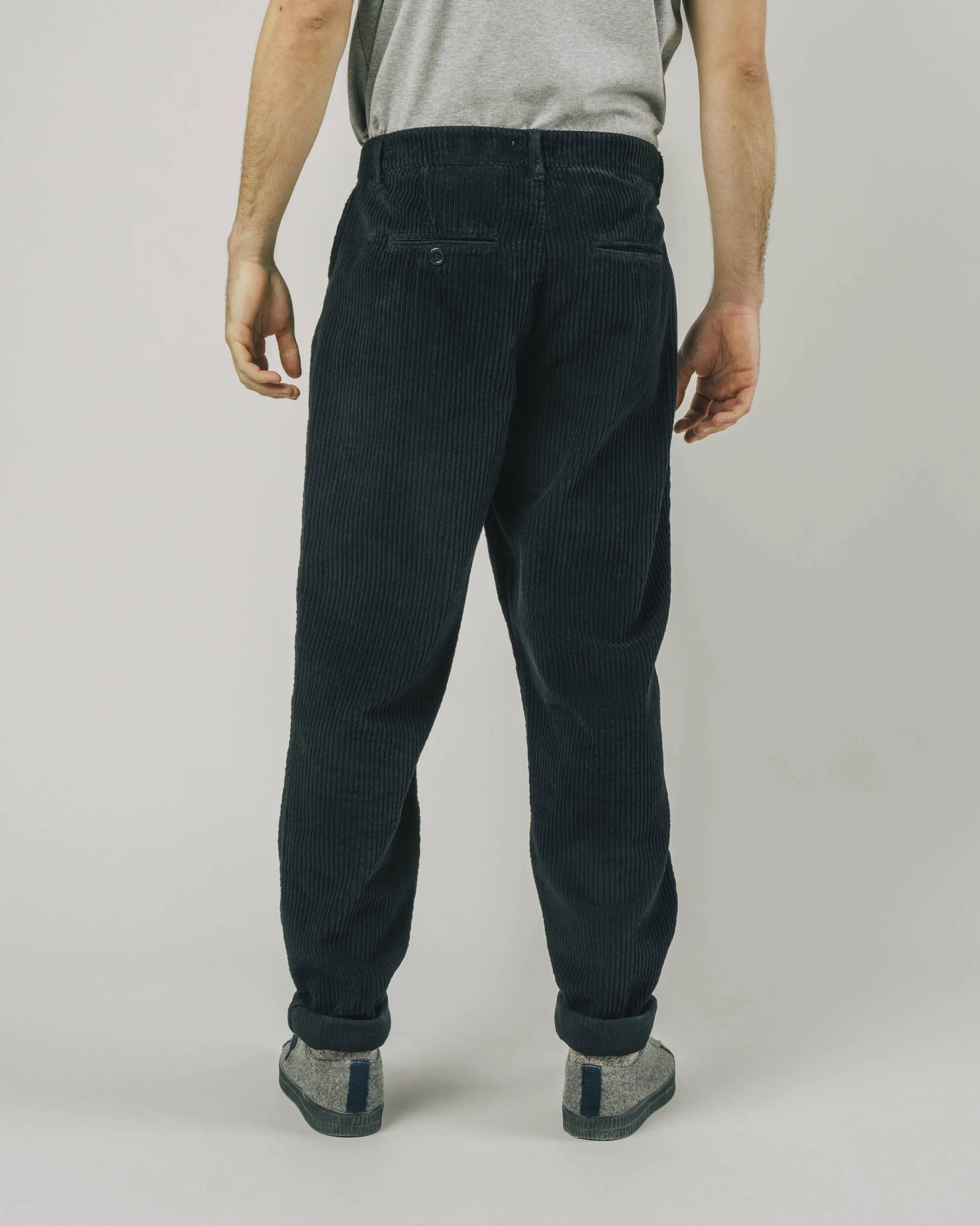 Corduroy Pleated Chino Black sold by Ivalo.com product image thumbnail 4