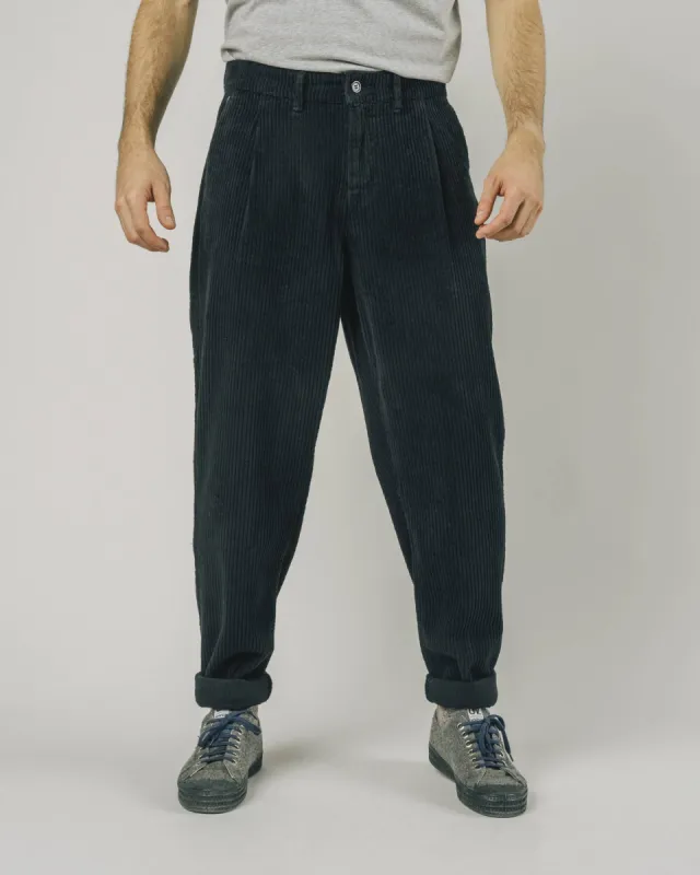 Corduroy Pleated Chino Black sold by Ivalo.com
