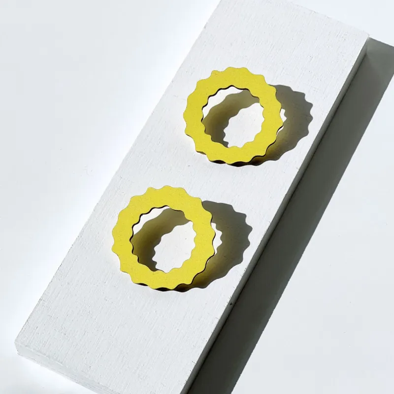Miami Earrings made by Ivalo.com