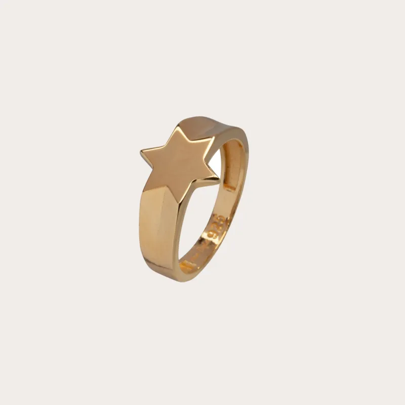 Lucy Ring sold by Ivalo.com