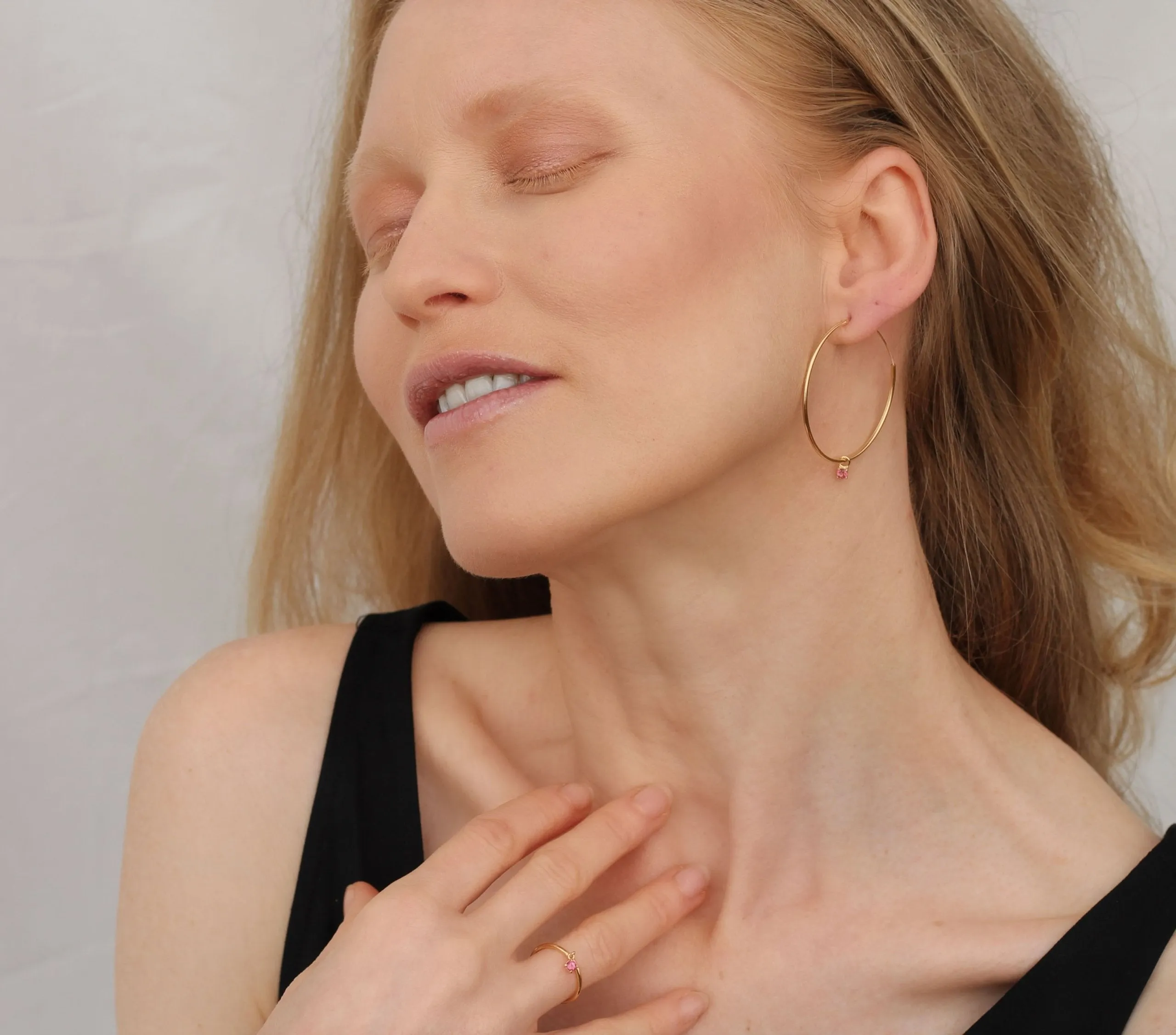 Irem Pink Topaz Hoops sold by Ivalo.com product image thumbnail 2