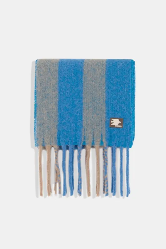 Montalt Scarf sold by Ivalo.com