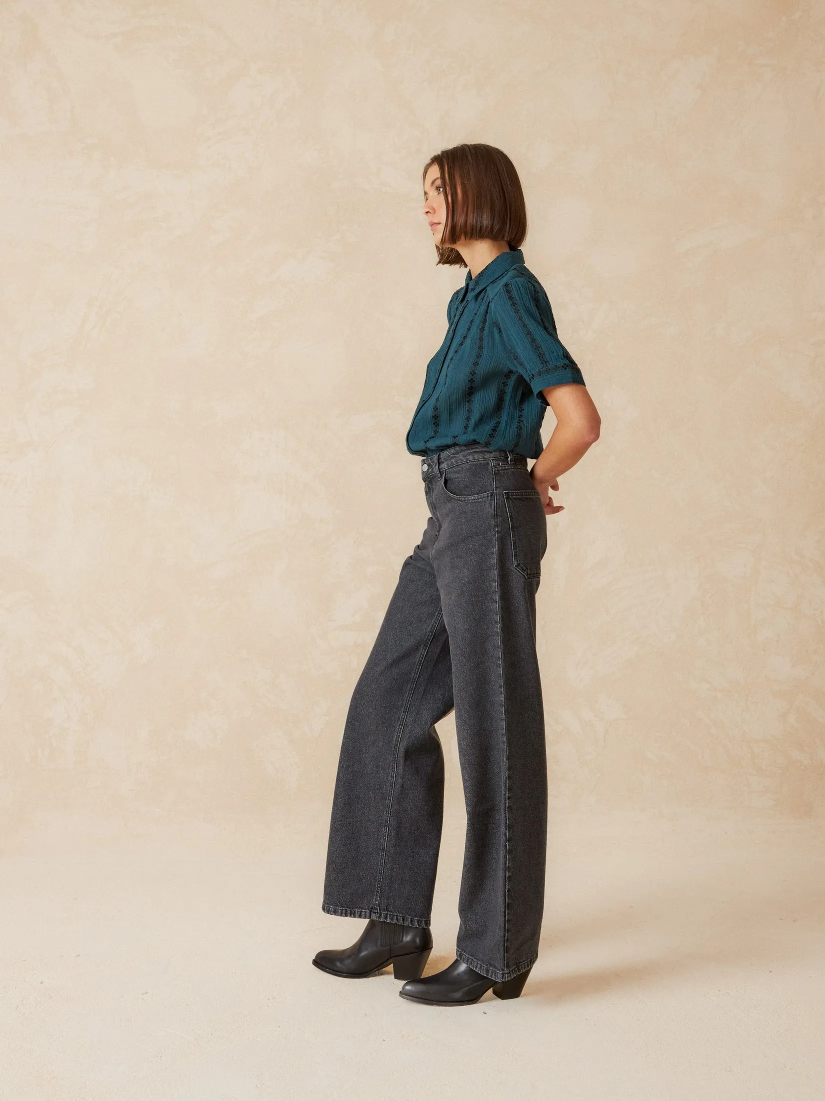 SHORT SLEEVE SHIRT JACQUARD sold by Ivalo.com product image thumbnail 2