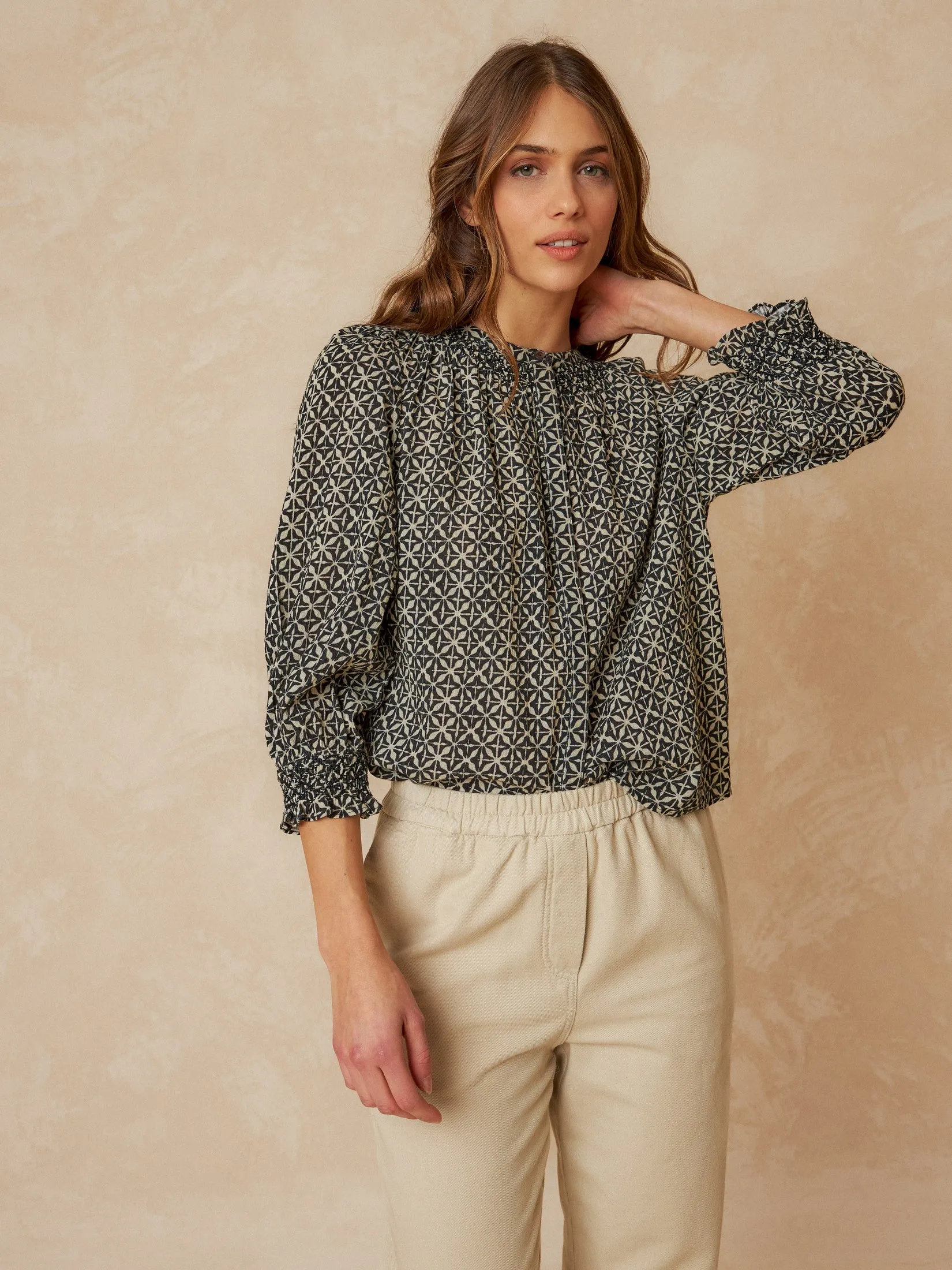 Printed Cotton Shirt Black sold by Ivalo.com product image thumbnail 3