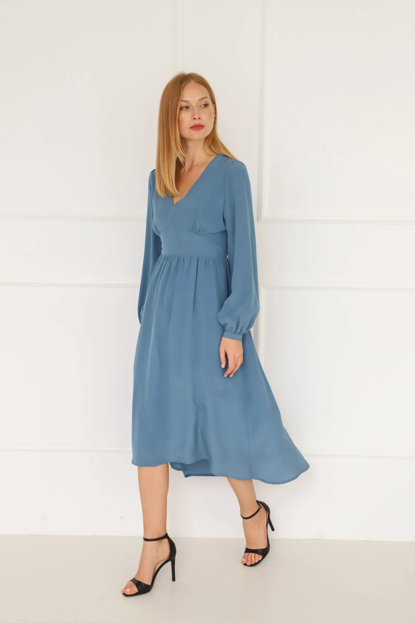 Blue Silk Maxi Dress sold by Ivalo.com product image thumbnail 4